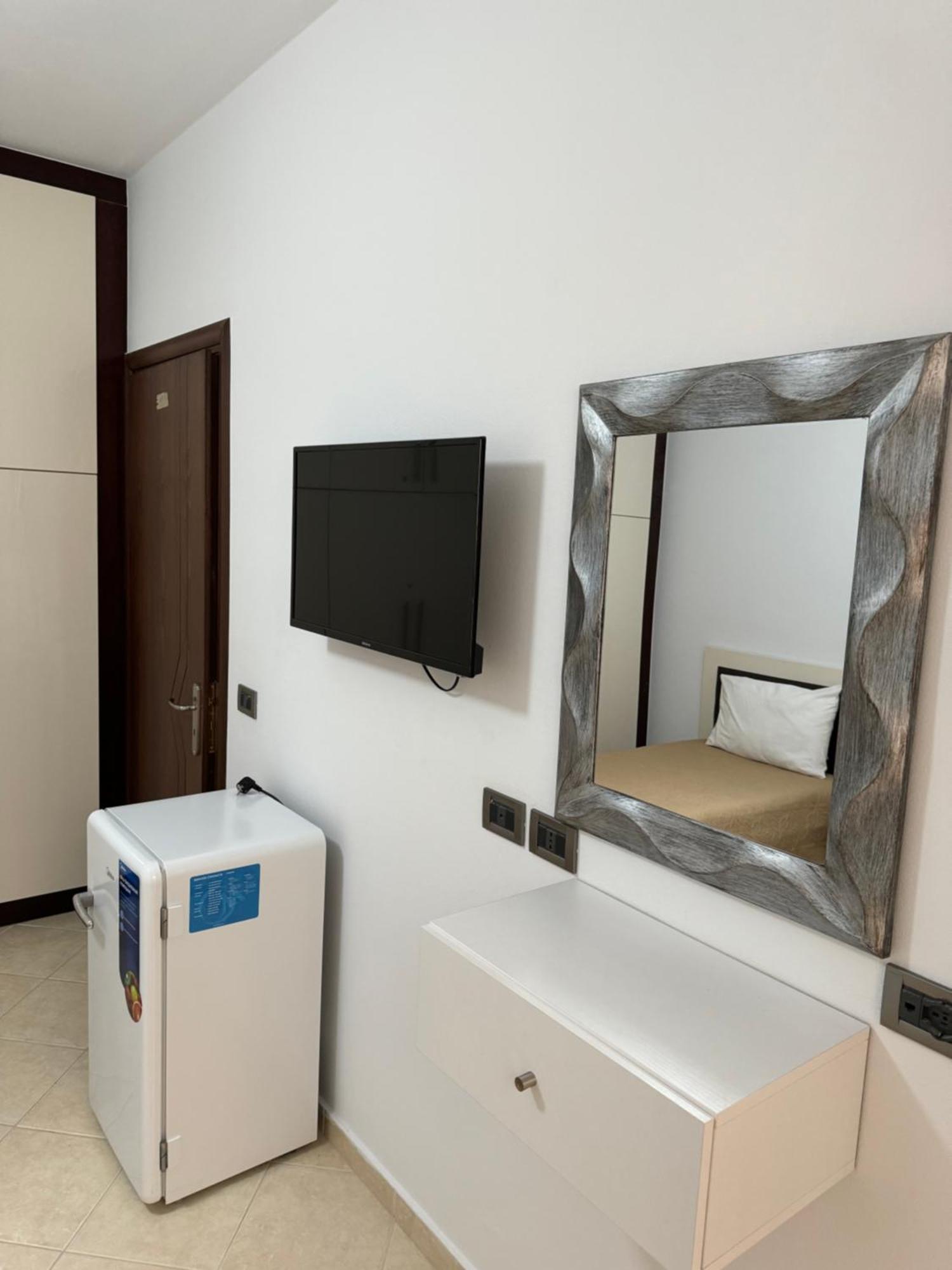 Ionian Eye Studios Sarande Ngoại thất bức ảnh