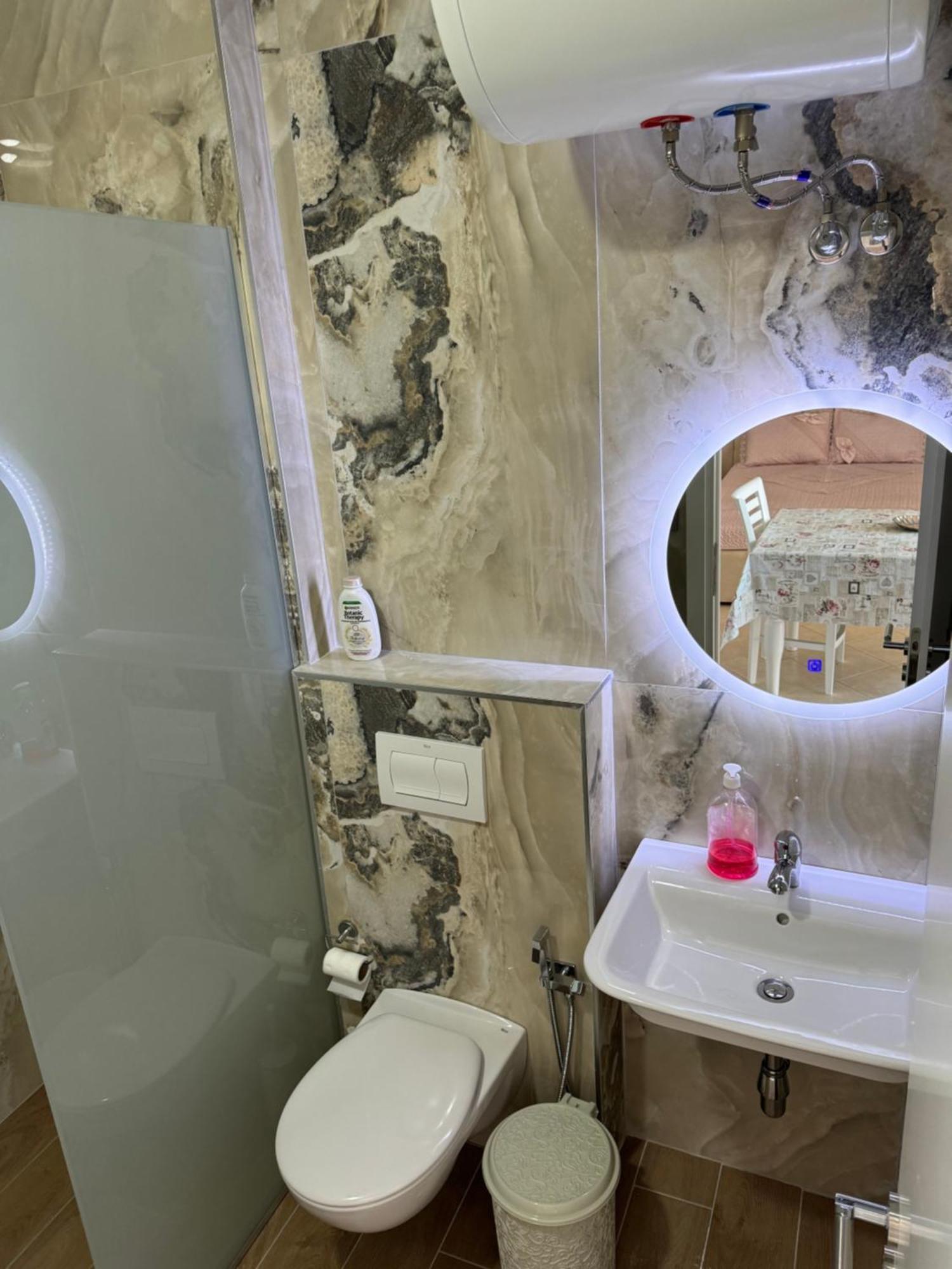 Ionian Eye Studios Sarande Ngoại thất bức ảnh